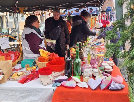 Der Stand mit unserem Angebot: voll!